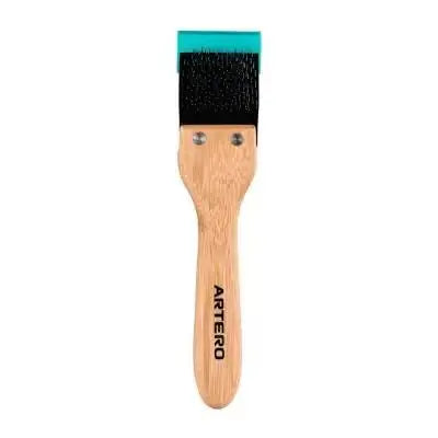 ARTERO NALA double flexible slicker brush for detangling and undercoat removal with a bamboo handle.
