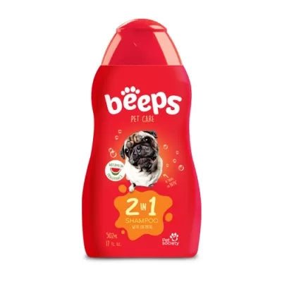 BEEPS 2 in 1 shampoo for pets in a red bottle with a pug illustration, 502.75 ml, gentle cleaning for dogs.