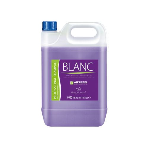 Blanc professional pet shampoo for white, black, and gray fur in a 5L container, enhances natural color and shine.