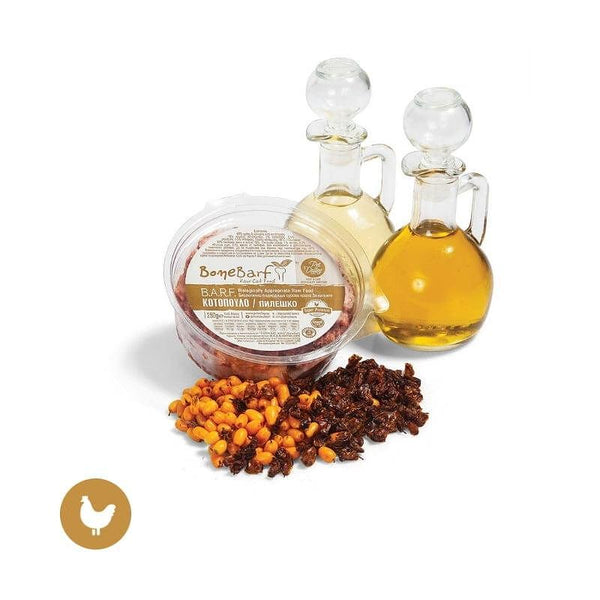 BoneBarf chicken BARF menu for cats: meat, oils, and natural ingredients for optimal health.