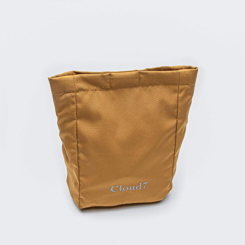 Cloud7 Calgary treat bag made from recycled PET, durable and sleek with a compartment for waste bags.