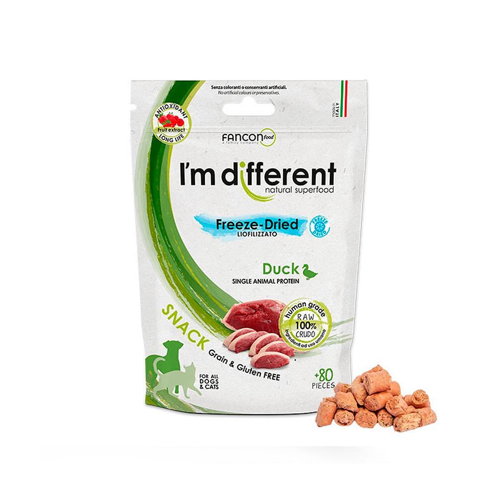 I’m different Freeze-Dried Duck snack for dogs, grain-free, gluten-free, healthy treat with natural ingredients.