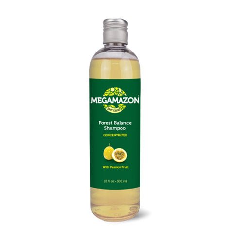 MEGAMAZON Forest Balance Shampoo 300 ml with passion fruit for soft, shiny fur and odor removal.
