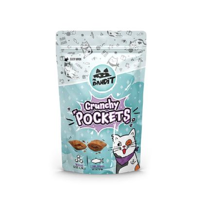 Mr. Bandit Crunchy Pockets tuna cat treats packaging, featuring crunchy bits in a playful design, 40g size.